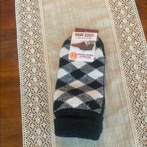 Muk Luks Black and White Thermal Slipper Socks